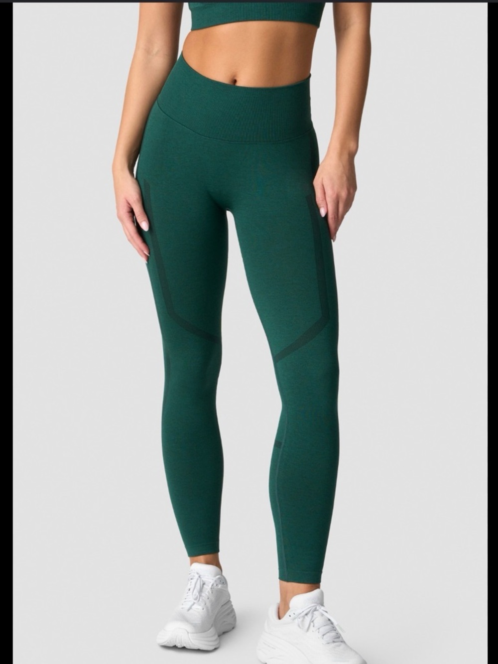 Target Seamless Leggings in Green with cutouts Size Large